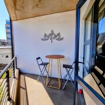 Kaleaba House In Vibey Maboneng Precint Apartment Johannesburg Exterior photo