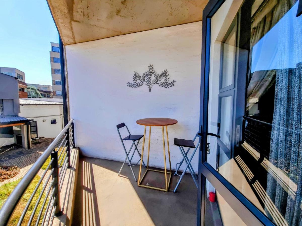 Kaleaba House In Vibey Maboneng Precint Apartment Johannesburg Exterior photo
